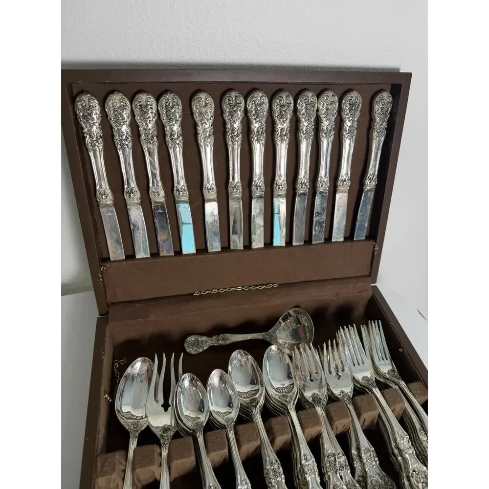 FB Rogers FRENCH ROSE Ornate Silver Plate Flatware Set 63 Piece Serves 12 Case